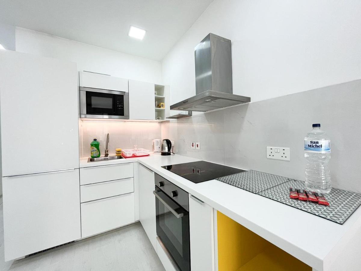 Leon Apartment - Highly Modern Sliema Stay Exterior foto